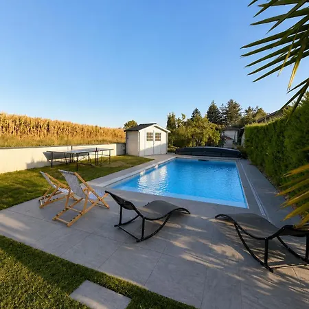 L'écrin - Piscine Privé Sans Vis-à-vis * Villieu